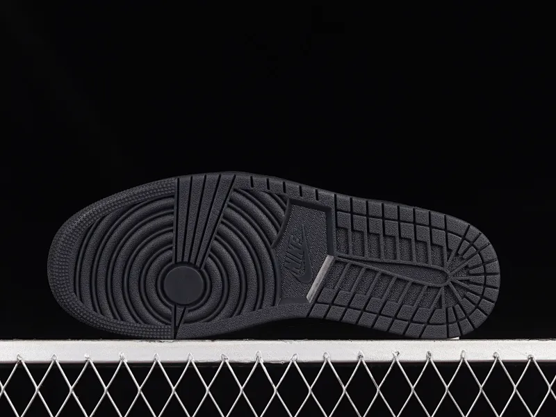 All Categories Air Jordan Jordan Series Basketball Shoes Air Jordan 1 Low Pure Original Version Travis Scott x Air Jordan 1 Low OG "Triple Black" AJ1 Joe 1 Black Warrior Overhook DM7866-001